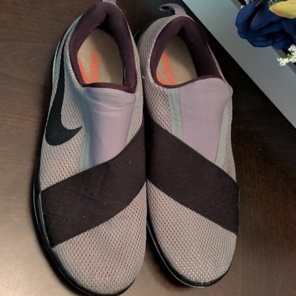 B31 NIKE WMNS Free Connect Training Shoes - Picture 2 of 7